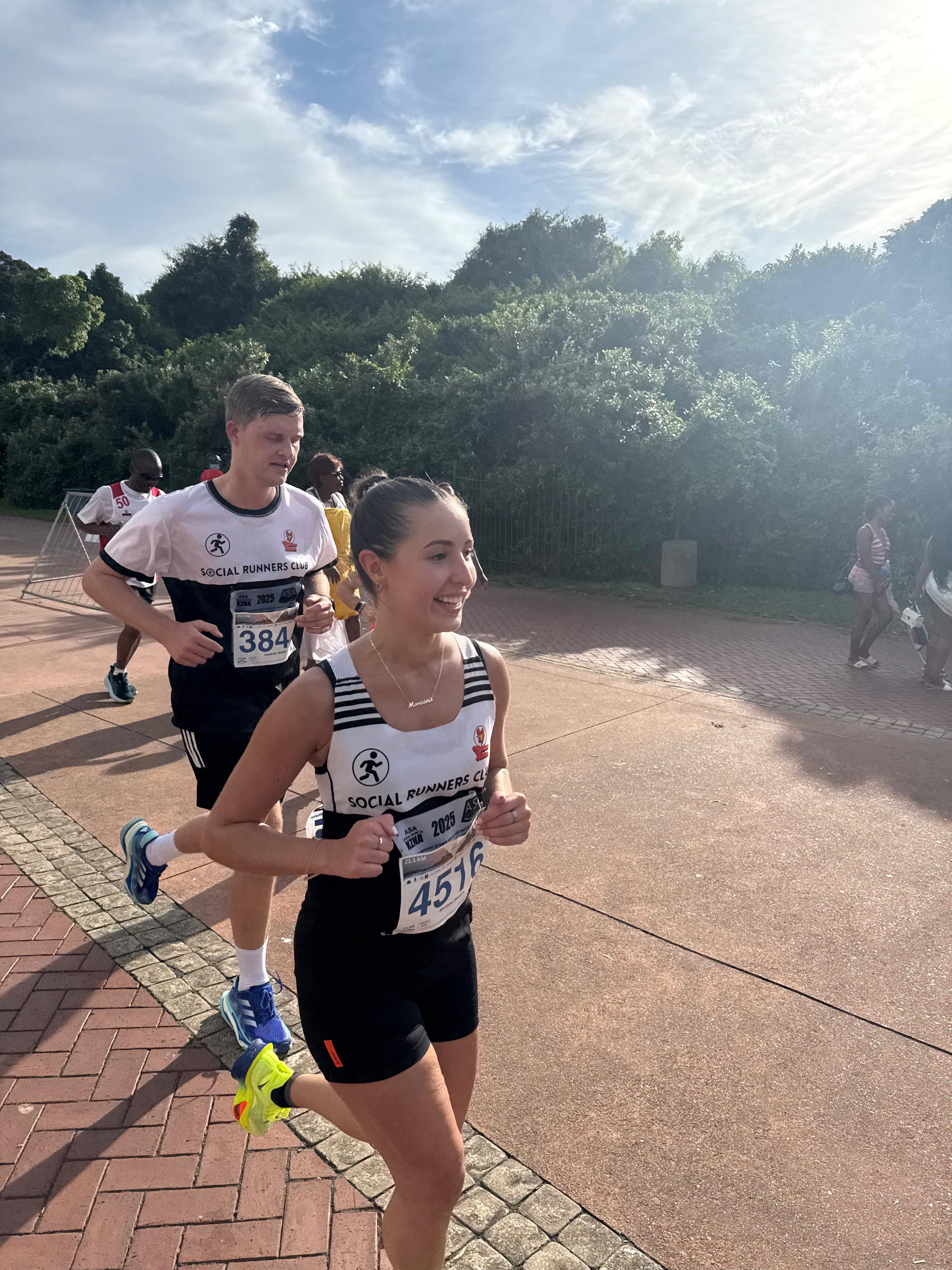 Social Runners Club moment 6